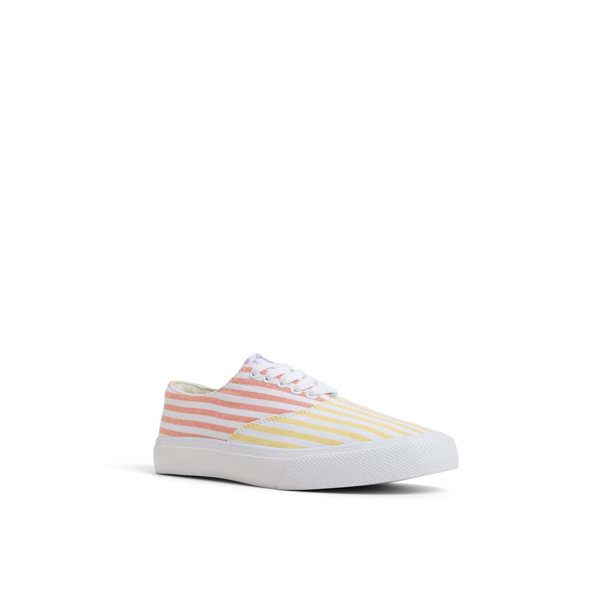 Classic CVO Sneaker - Image 3